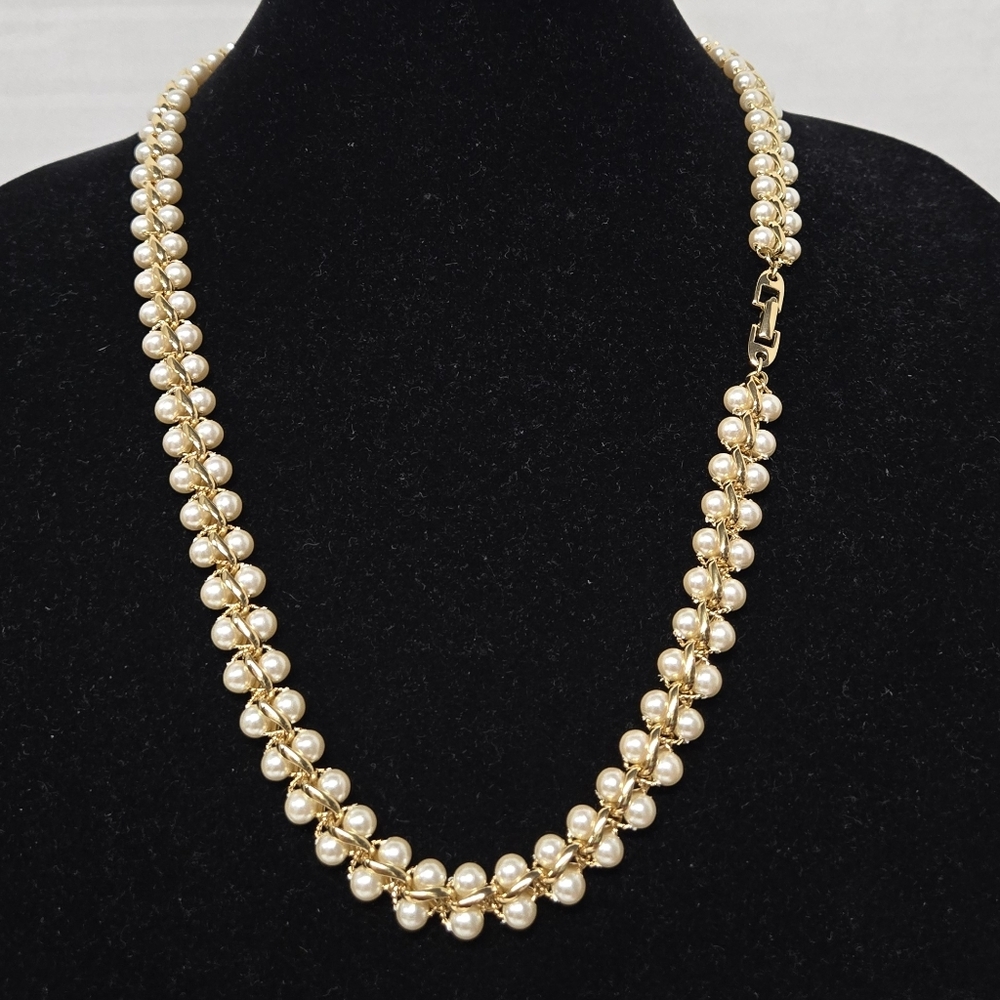 Vntg Napier Gold & Double Row Pearl Necklace w/Fold Over Clasp EUC 25" - Picture 2 of 6